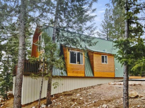 Woodchuck Retreat